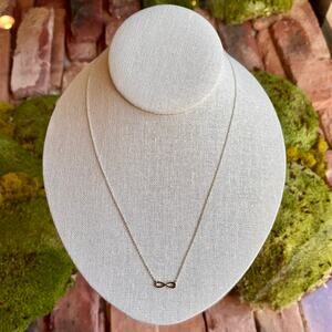 TIFFANY & CO Infinity 925 Sterling Silver Necklace